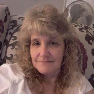 Meet your Posher, Beckie